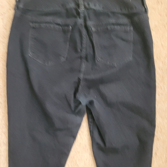 Torrid Dark Wash Skinny Jeans - Picture 5 of 5